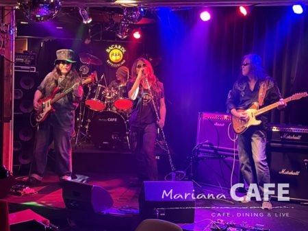 写真:Mariana CAFE 配信ライブ